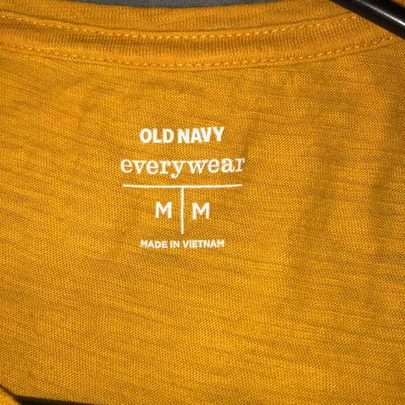 Yellow comfy tee - Picture 2 of 3